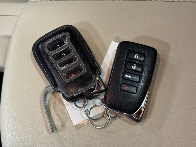 Lexus ES 300h Sedan 2013