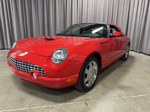 Ford Thunderbird Deluxe 2002