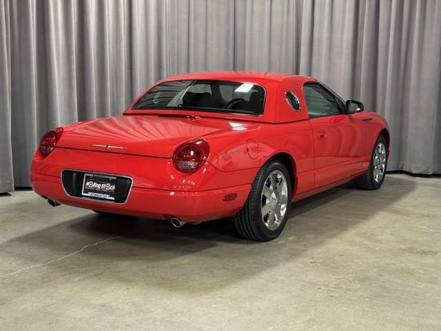 Ford Thunderbird Deluxe 2002