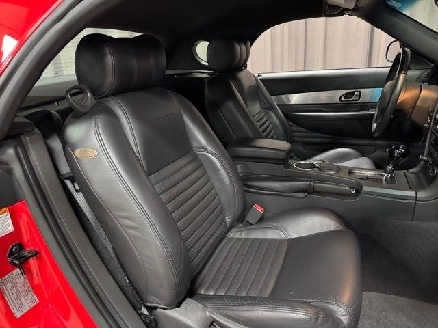 Ford Thunderbird Deluxe 2002