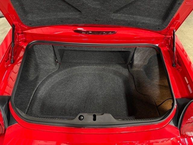 Ford Thunderbird Deluxe 2002