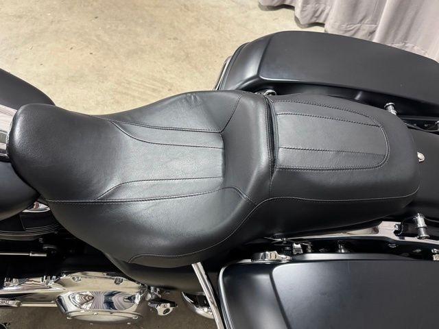 Harley-Davidson FLHX  2020