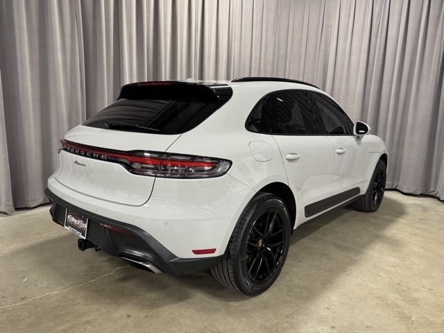 Porsche Macan Base 2022