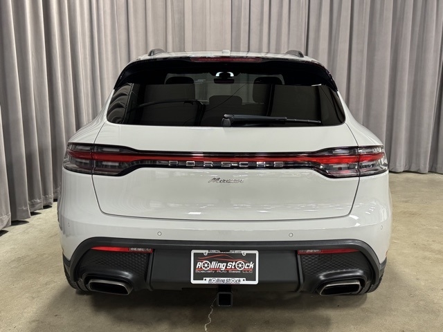 Porsche Macan Base 2022