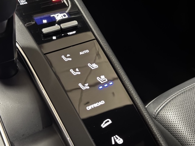 Porsche Macan Base 2022