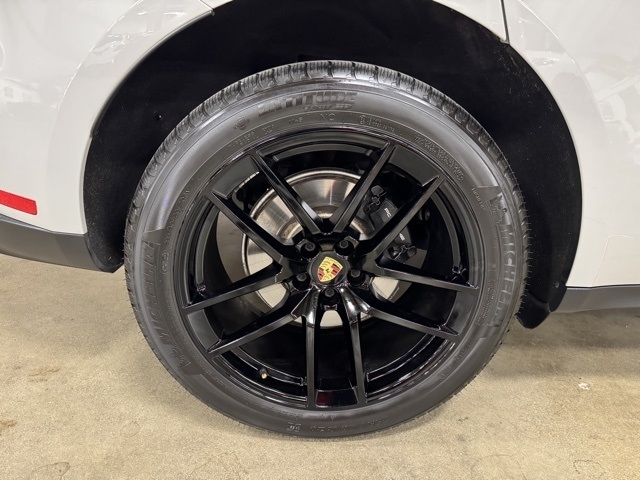 Porsche Macan Base 2022