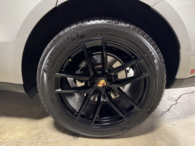 Porsche Macan Base 2022