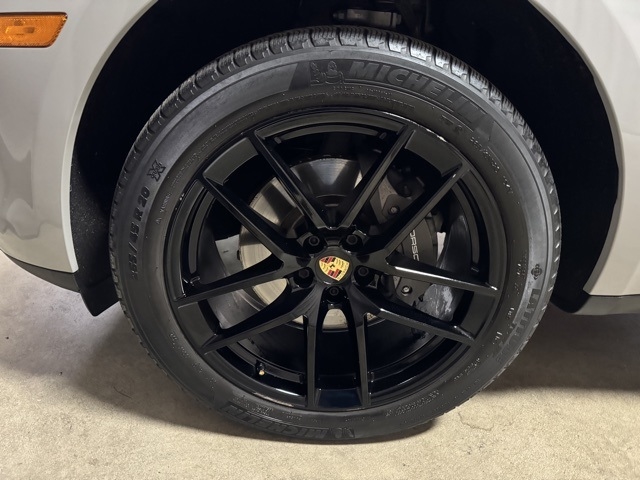 Porsche Macan Base 2022