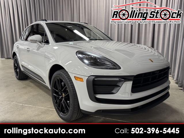 2022 Porsche Macan Base