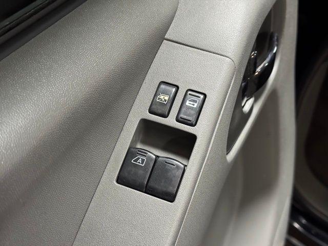 Nissan Frontier XE King Cab 2WD 2006