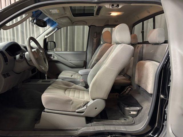 Nissan Frontier XE King Cab 2WD 2006