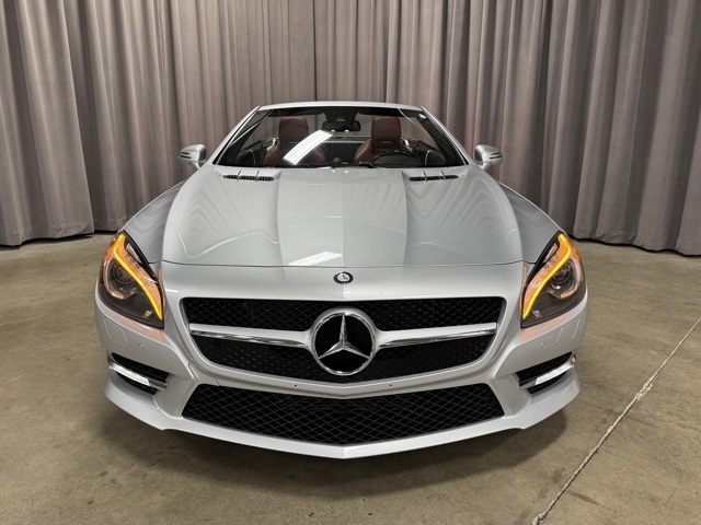 Mercedes-Benz SL-Class SL550 2016
