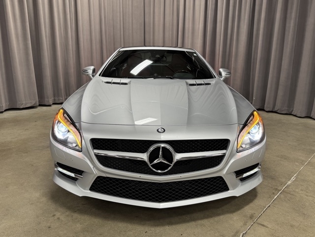 Mercedes-Benz SL-Class SL550 2016