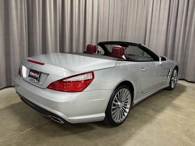 Mercedes-Benz SL-Class SL550 2016
