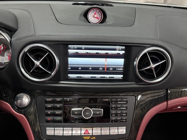 Mercedes-Benz SL-Class SL550 2016