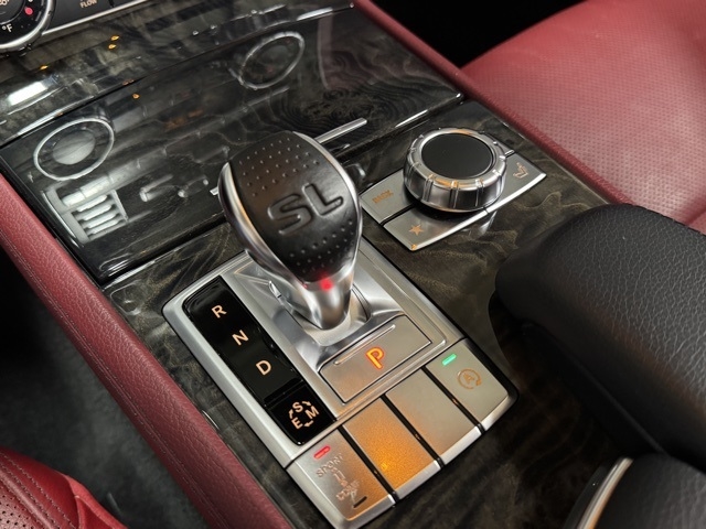 Mercedes-Benz SL-Class SL550 2016