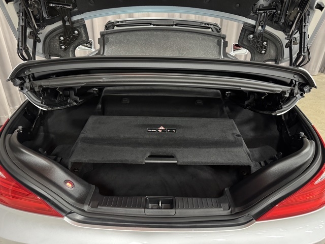 Mercedes-Benz SL-Class SL550 2016