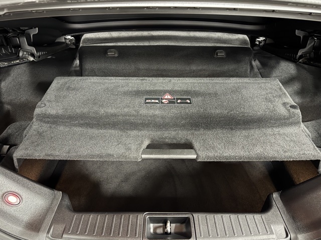 Mercedes-Benz SL-Class SL550 2016