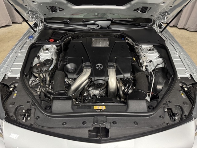 Mercedes-Benz SL-Class SL550 2016