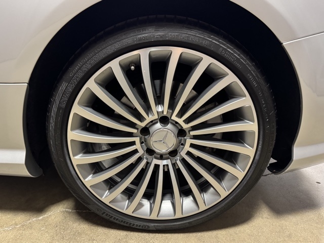 Mercedes-Benz SL-Class SL550 2016