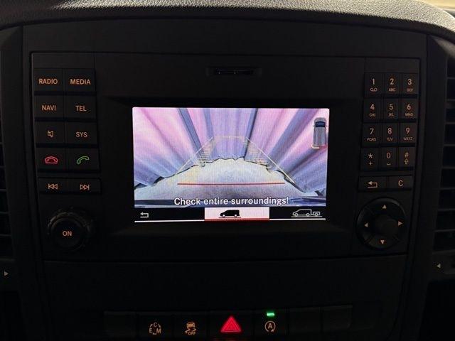 Mercedes-Benz Metris Passenger Van 2016