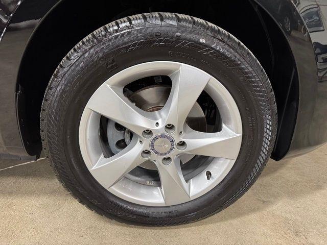 Mercedes-Benz Metris Passenger Van 2016