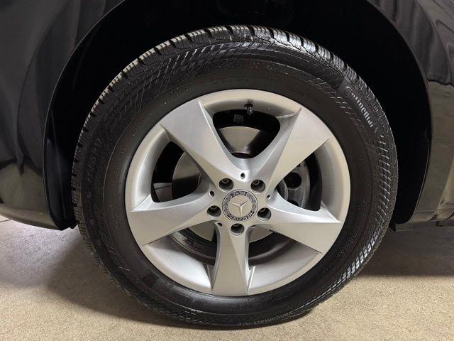 Mercedes-Benz Metris Passenger Van 2016