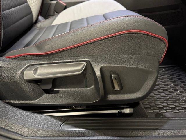 Volkswagen Golf GTI SE 6M 2024