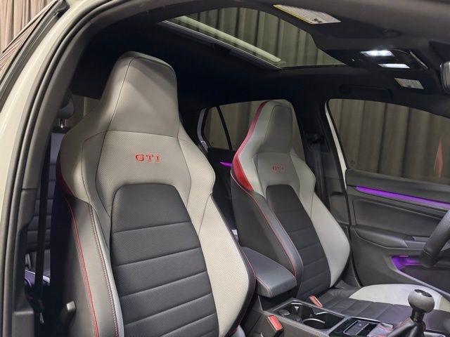 Volkswagen Golf GTI SE 6M 2024