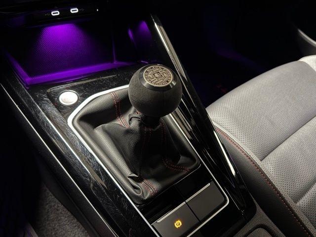 Volkswagen Golf GTI SE 6M 2024