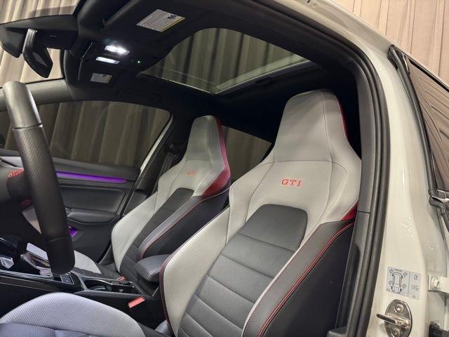 Volkswagen Golf GTI SE 6M 2024