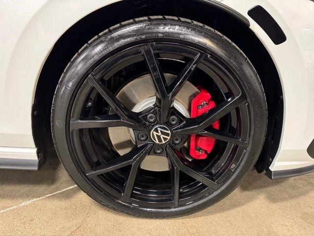 Volkswagen Golf GTI SE 6M 2024