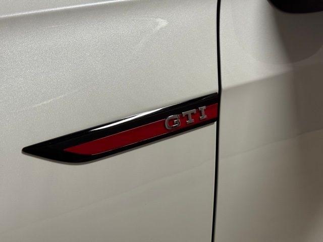 Volkswagen Golf GTI SE 6M 2024