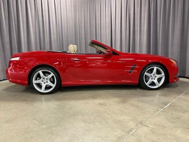 Mercedes-Benz SL-Class SL400 2016