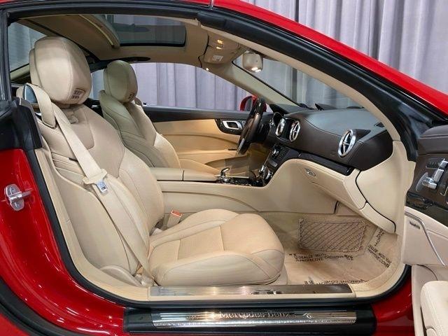 Mercedes-Benz SL-Class SL400 2016