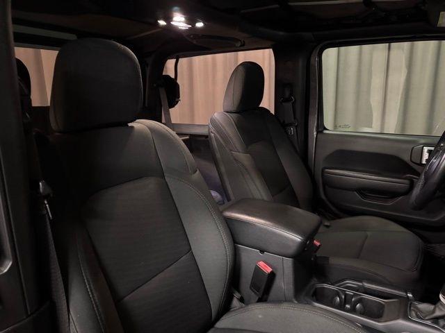 Jeep Wrangler Willys Sport 2022