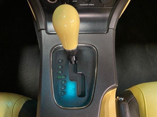 Ford Thunderbird Deluxe 2002