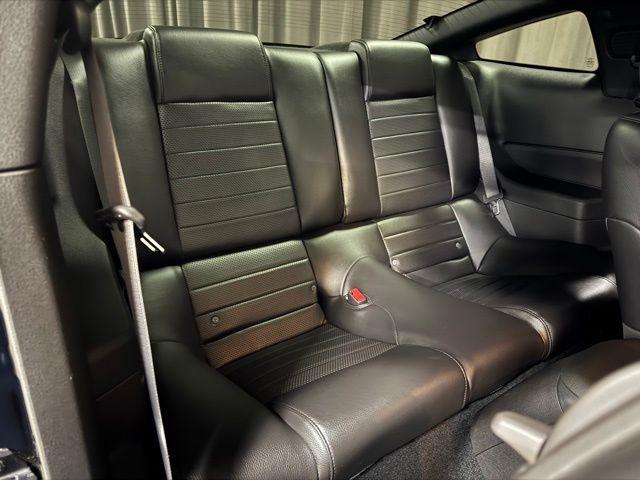 Ford Mustang GT Deluxe Coupe 2007