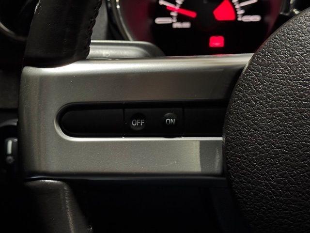 Ford Mustang GT Deluxe Coupe 2007