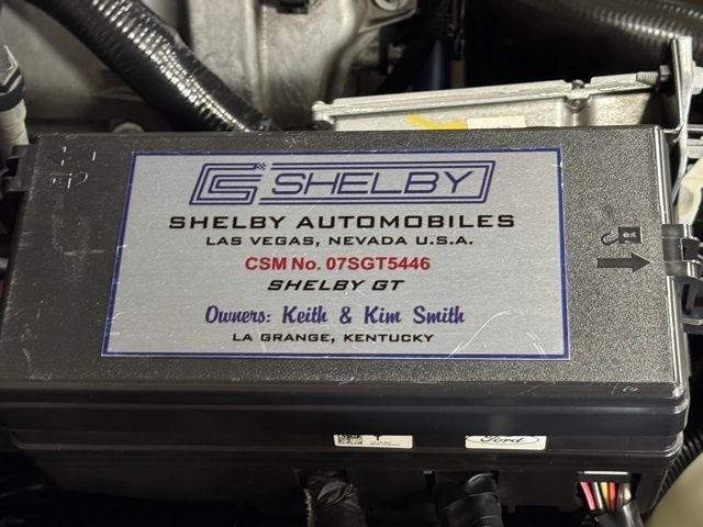 Ford Mustang GT Deluxe Coupe 2007