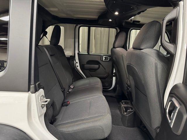 Jeep Wrangler Sport 2025