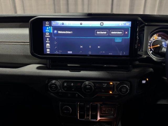 Jeep Wrangler Sport 2025