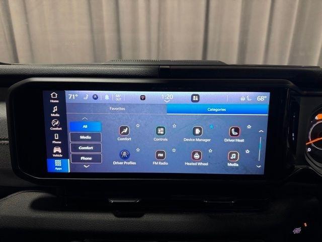 Jeep Wrangler Sport 2025