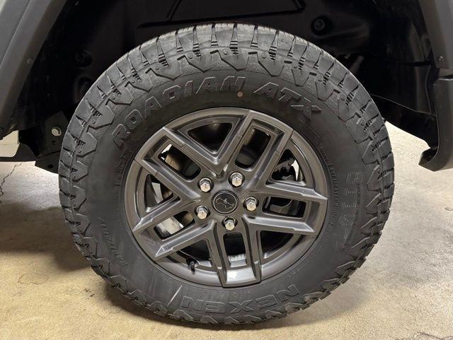 Jeep Wrangler Sport 2025