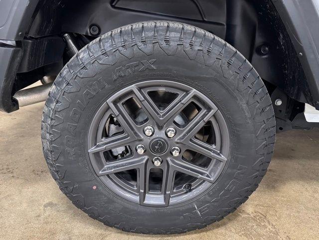 Jeep Wrangler Sport 2025