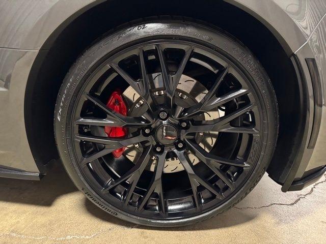 2016 Chevrolet Corvette 2LZ - Photo 35