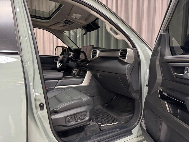 Toyota Sequoia TRD Pro 4WD 2024