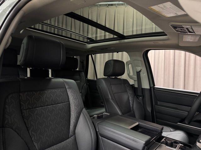 Toyota Sequoia TRD Pro 4WD 2024