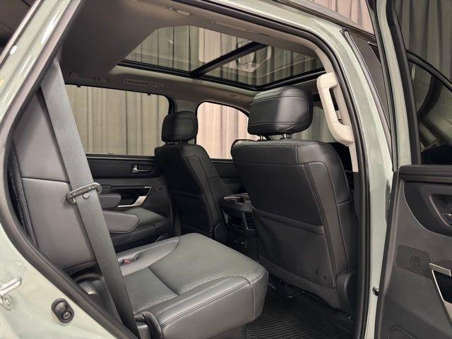 Toyota Sequoia TRD Pro 4WD 2024