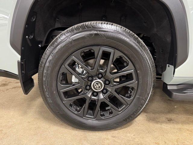 Toyota Sequoia TRD Pro 4WD 2024